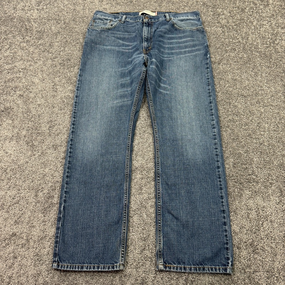 Levis Jeans Mens 38x32 Blue 505 Regular Fit Straight Leg Medium Wash Denim Work